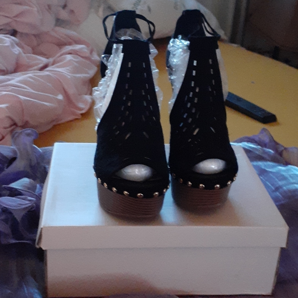 Shoes
